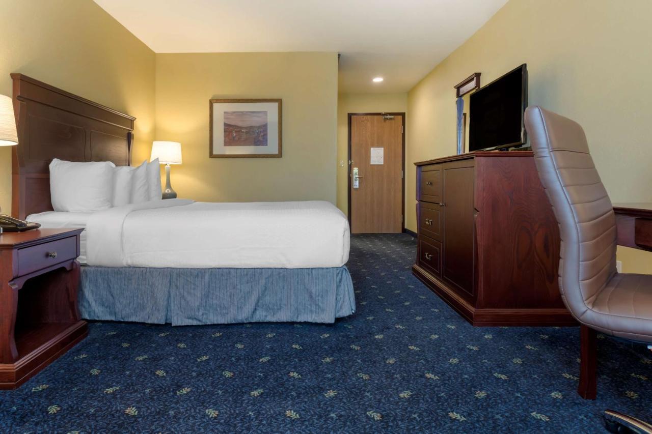 Best Western Plus Grand-Sault Hotel & Suites Eksteriør billede