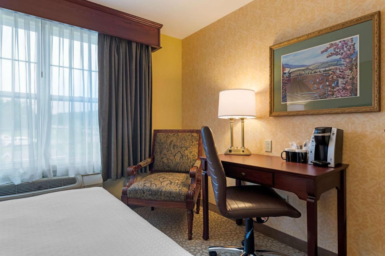 Best Western Plus Grand-Sault Hotel & Suites Eksteriør billede
