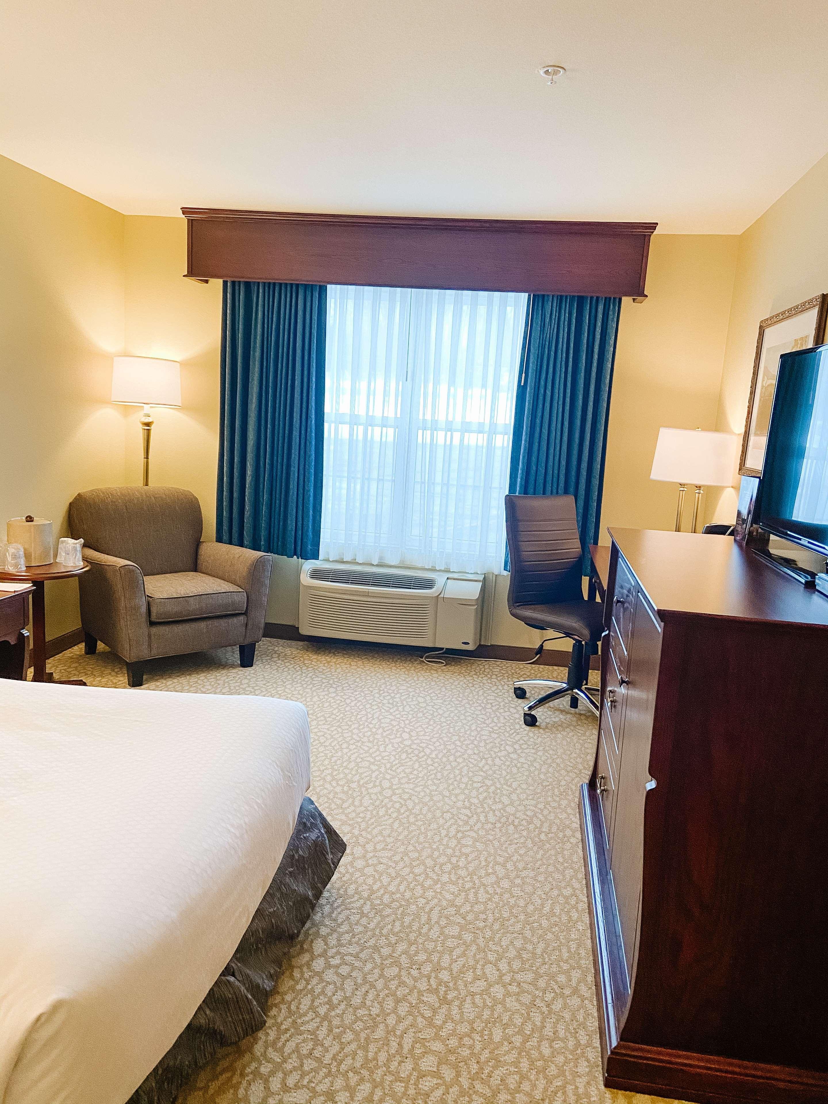 Best Western Plus Grand-Sault Hotel & Suites Eksteriør billede
